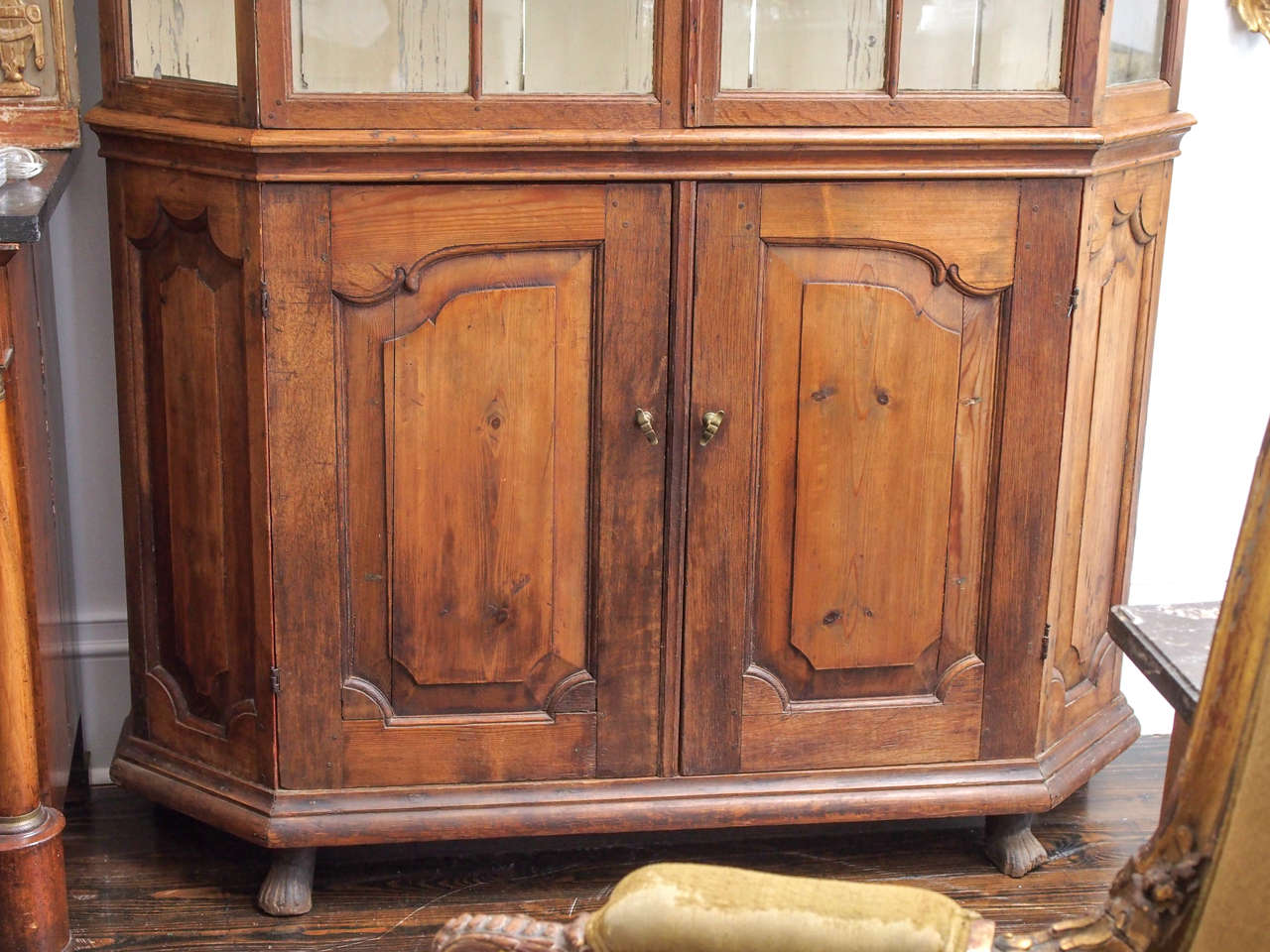 18th Century and Earlier 18th Century Italian Cupboard in Fruitwood For Sale