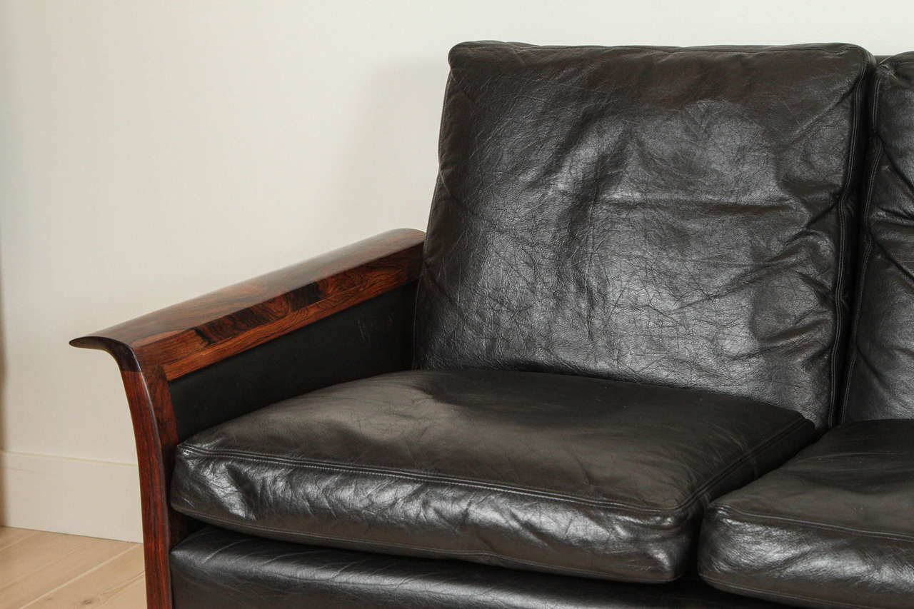 Leather and Rosewood Sofa by Hans Olsen In Excellent Condition In Los Angeles, CA