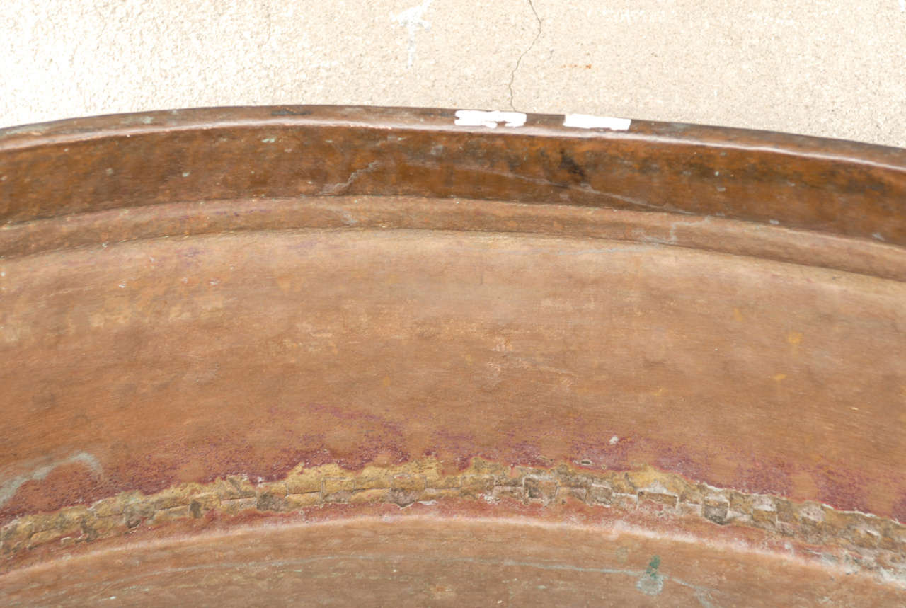Cuivre Très grand récipient en cuivre d'Inde du Sud du 19ème siècle de grande taille en vente