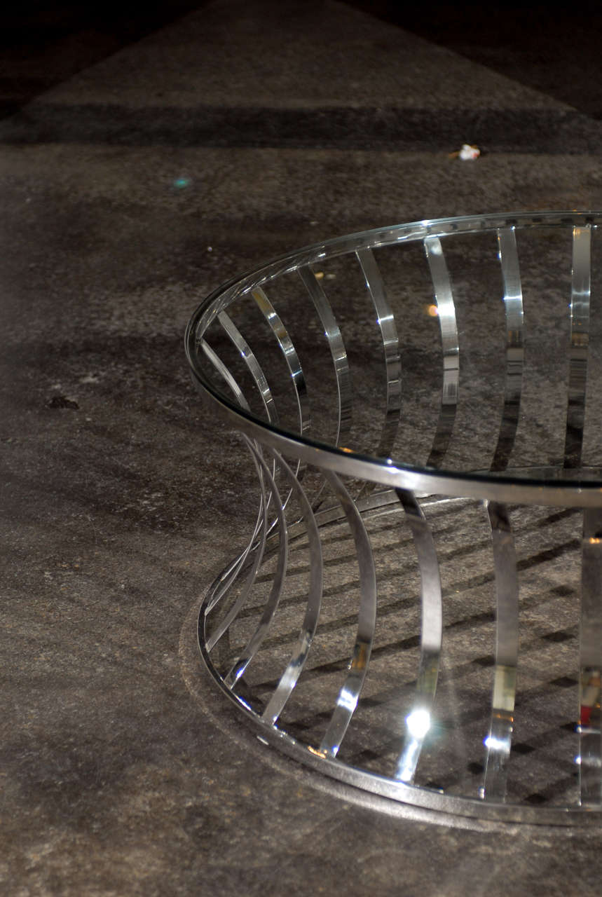 Unknown Dramatic Vintage Chrome Coffee Table in the Style of Milo Baughman