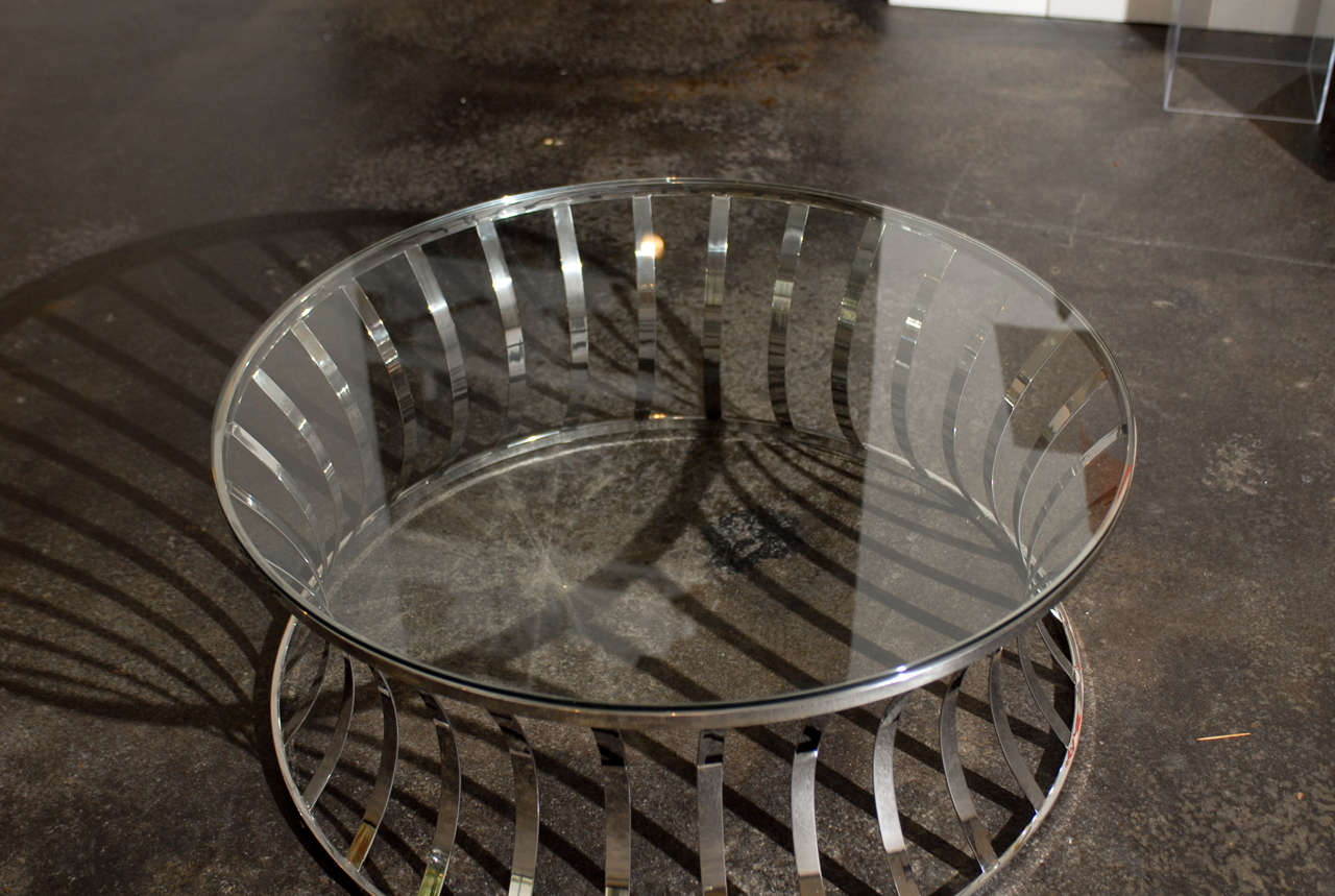 Dramatic Vintage Chrome Coffee Table in the Style of Milo Baughman In Excellent Condition In Atlanta, GA