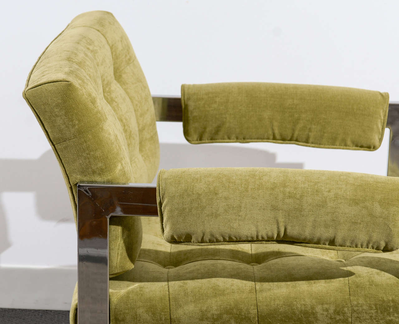 Stylish Pair of Milo Baughman Style Lounge Chairs in Lime Chenille, circa 1975 For Sale 1