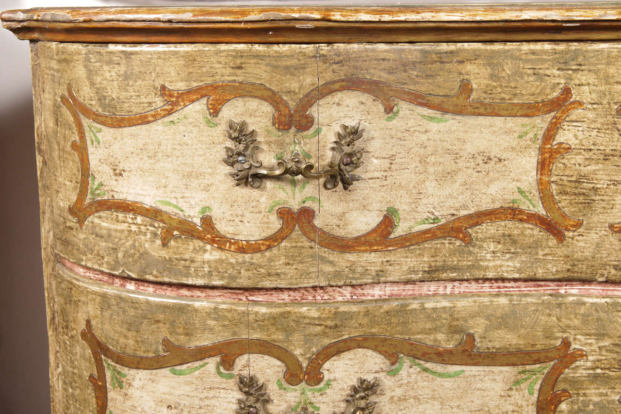 Hand-Carved Mid-19th Century Italian Painted Three-Drawer Serpentine Commode with Bun Feet
