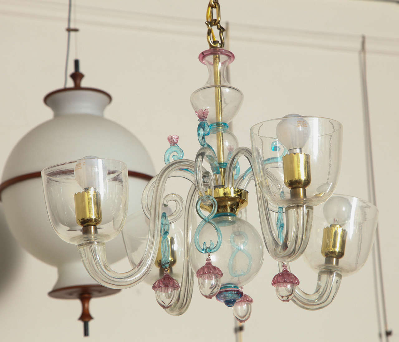 Mid-Century Modern SEGUSO CHANDELIER DESIGNED By FLAVIO POLI.