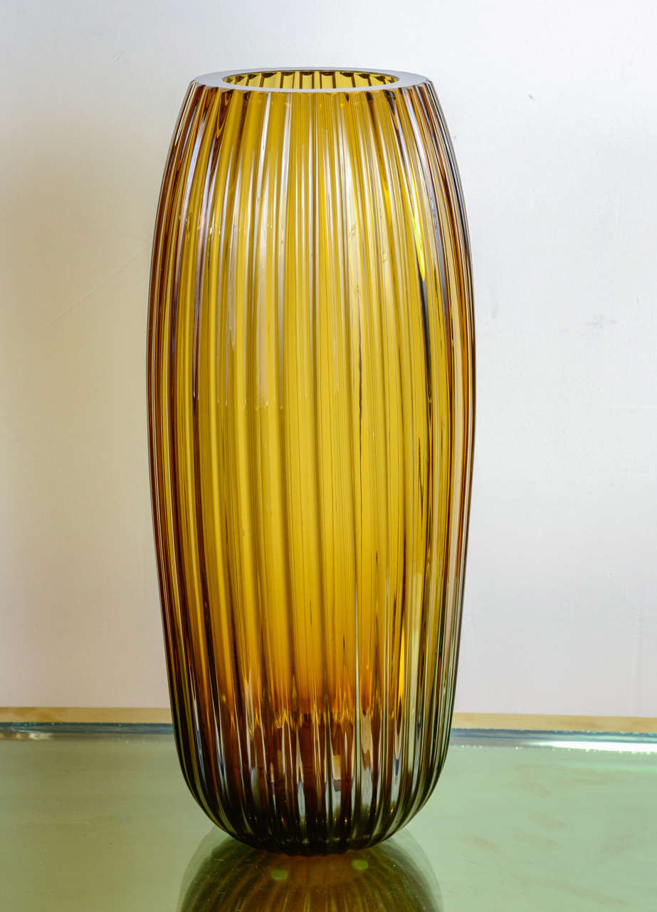 Set of two vases and two cups in Murano glass, signed Toso.