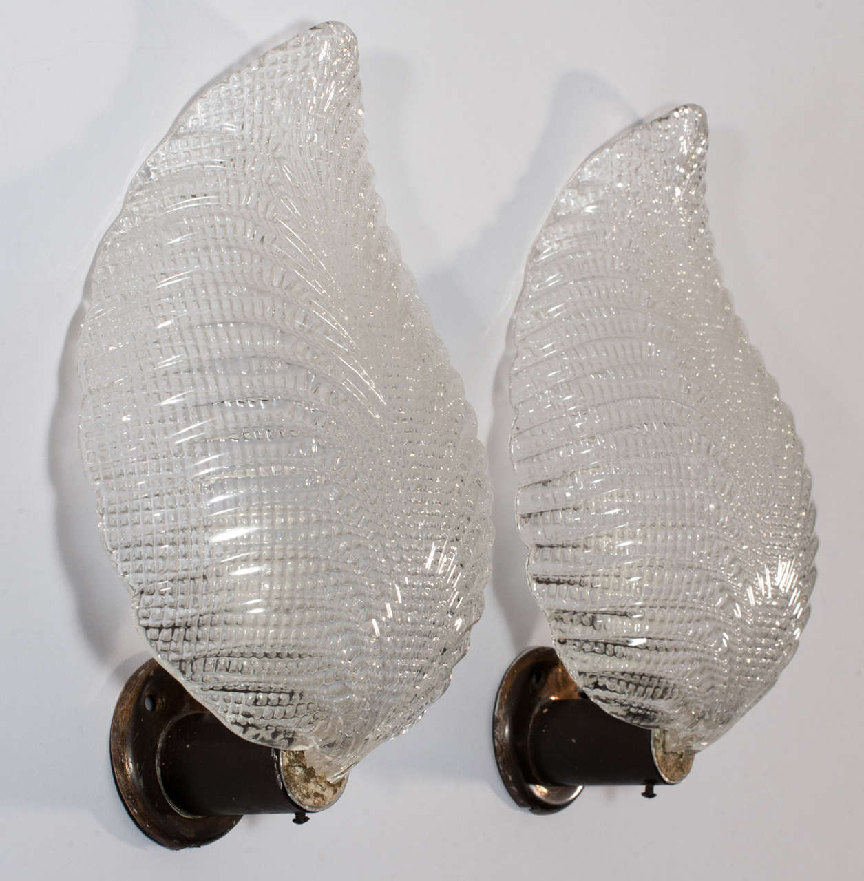 Pair of Murano Glass Leaf Wall Sconces In Excellent Condition In Milan, IT