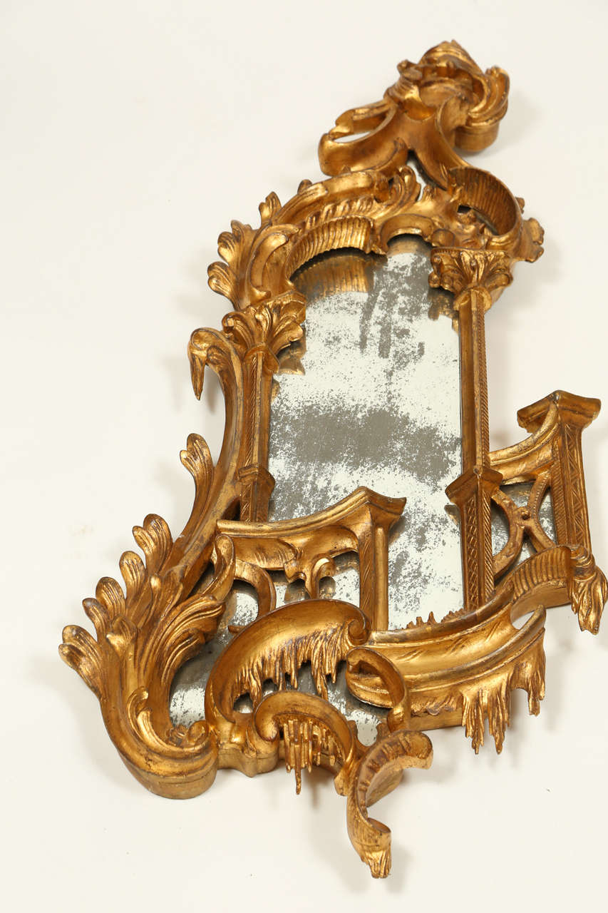 Rococo Pair of 19th Century Italian Giltwood Mirrors For Sale
