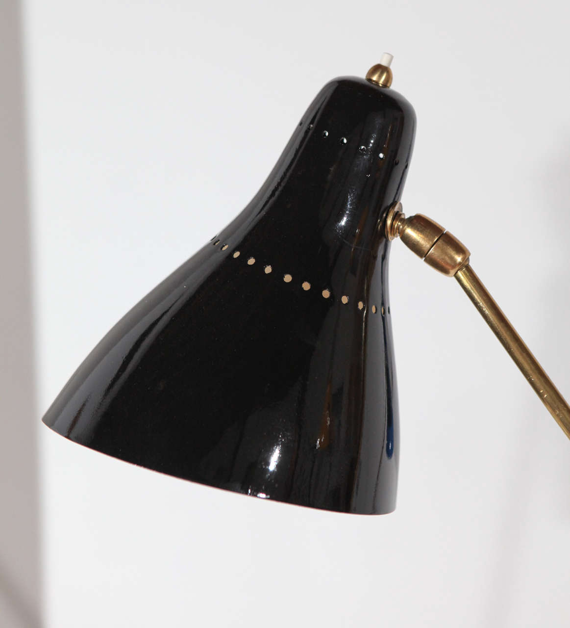 Mid-20th Century Italian Floor Lamp in the Style of Arredoluce