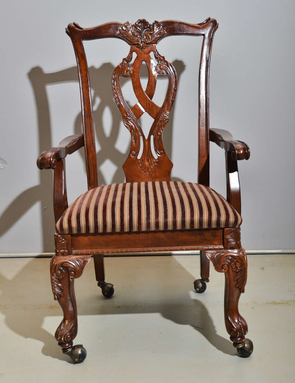 Set of 8 Irish Chippendale Mahogany Dining Chairs