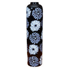 Italian Black 
White Floral Tall Vase
