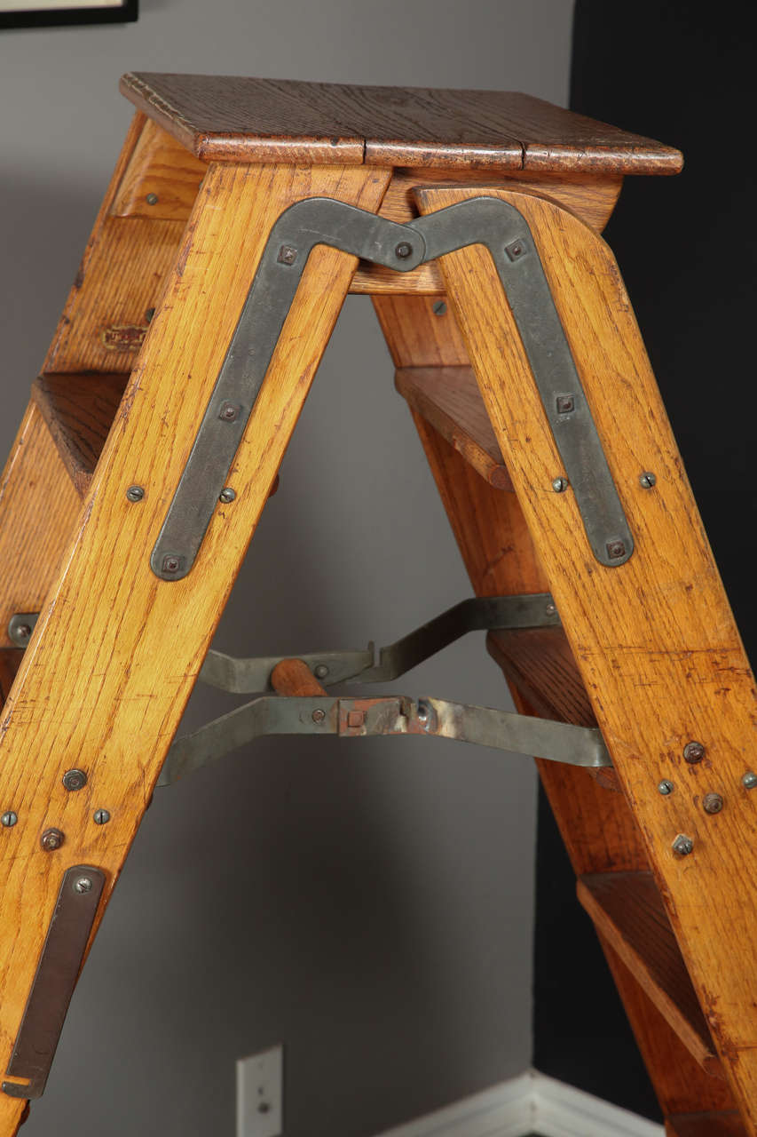 Mid-20th Century Putnam and Co. Library Ladder from 1930s