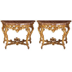 Fine Pair of Roman Mid-18th Century Giltwood Rococo Consoles