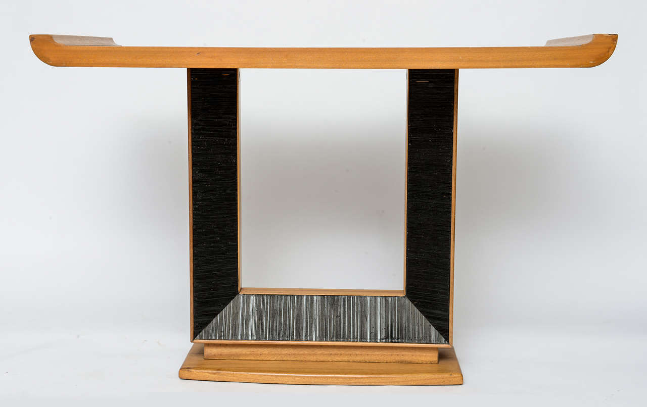 Mid-Century Modern An Unusual Paul Frankl Walnut Console Table
