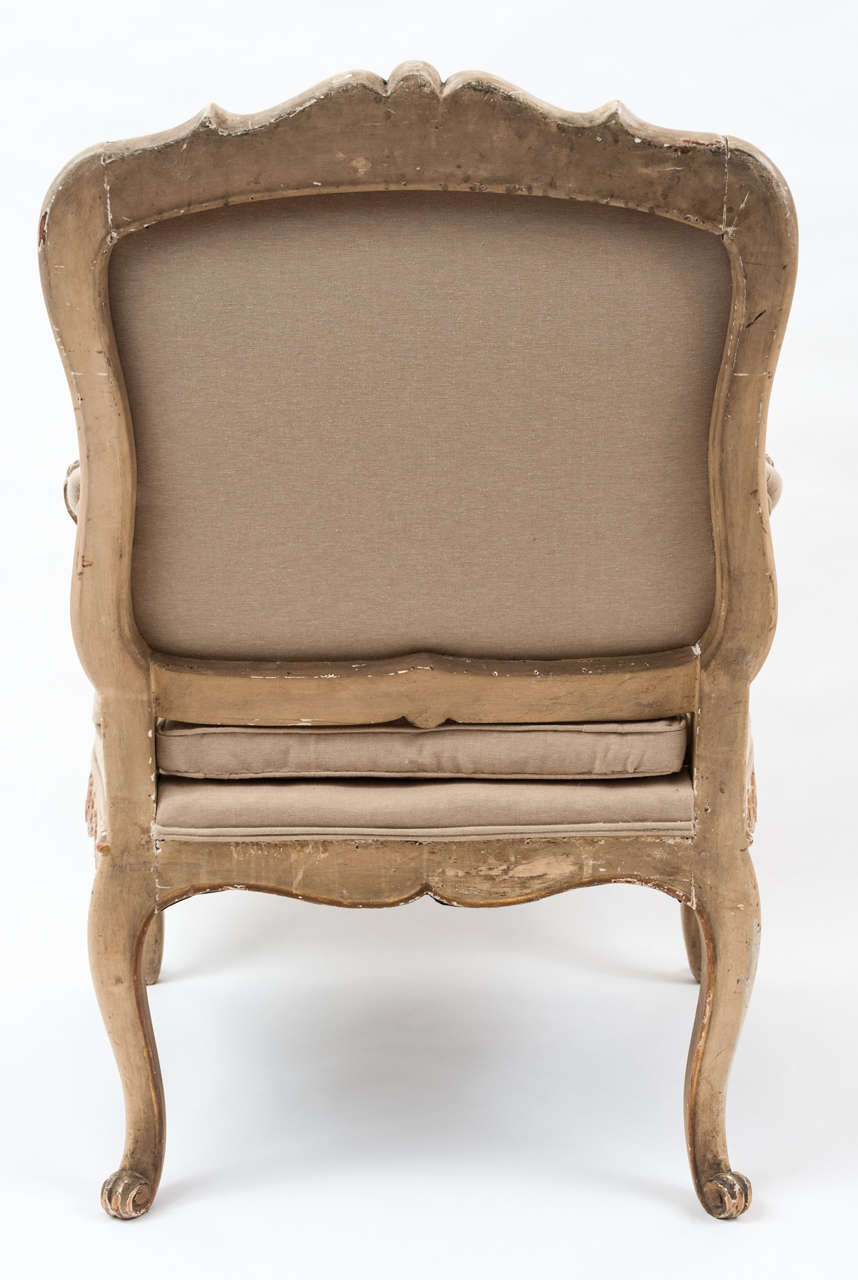 An 18th Century Italian Painted Armchair For Sale 4