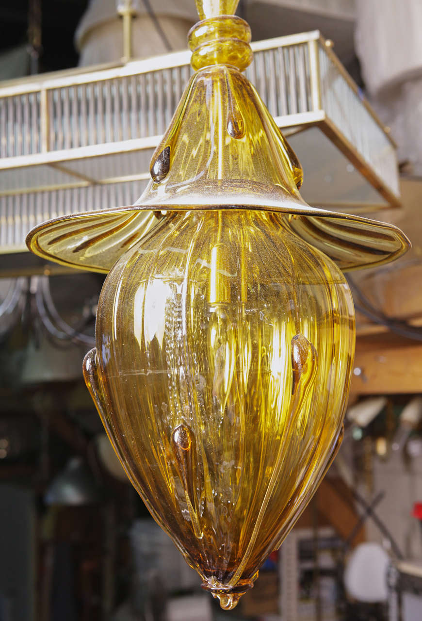 Amber Murano Lantern Attributed to Barovier In Excellent Condition For Sale In Dallas, TX