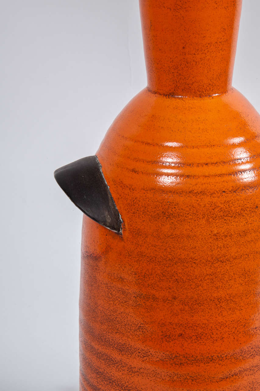 Mid-Century Modern Raymor Orange Pottery Table Lamp For Sale