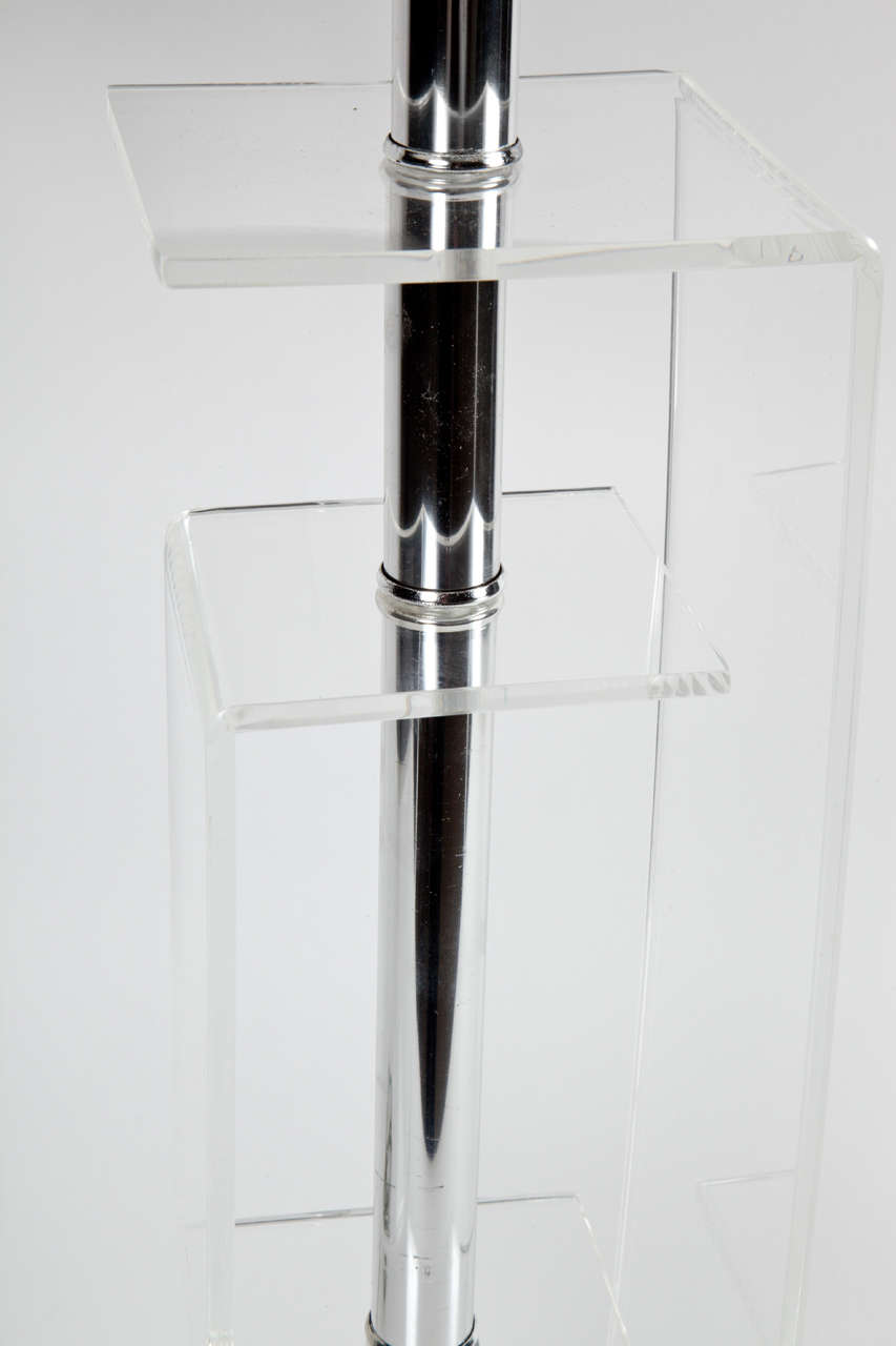 American 1970s Lucite and Chrome Table Lamp
