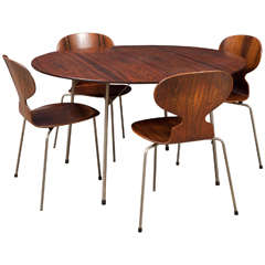 Ensemble de table et de chaises à manger en bois de rose Ant d'Arne Jacobsen