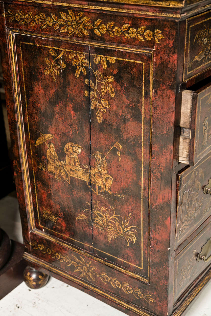 Early 18th C English Chest of Drawers with Japaned Decoration 2
