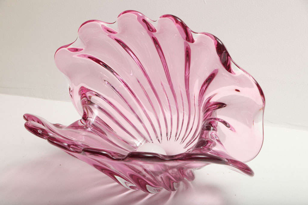 Italian Large Murano Shell by Archimede Seguso For Sale