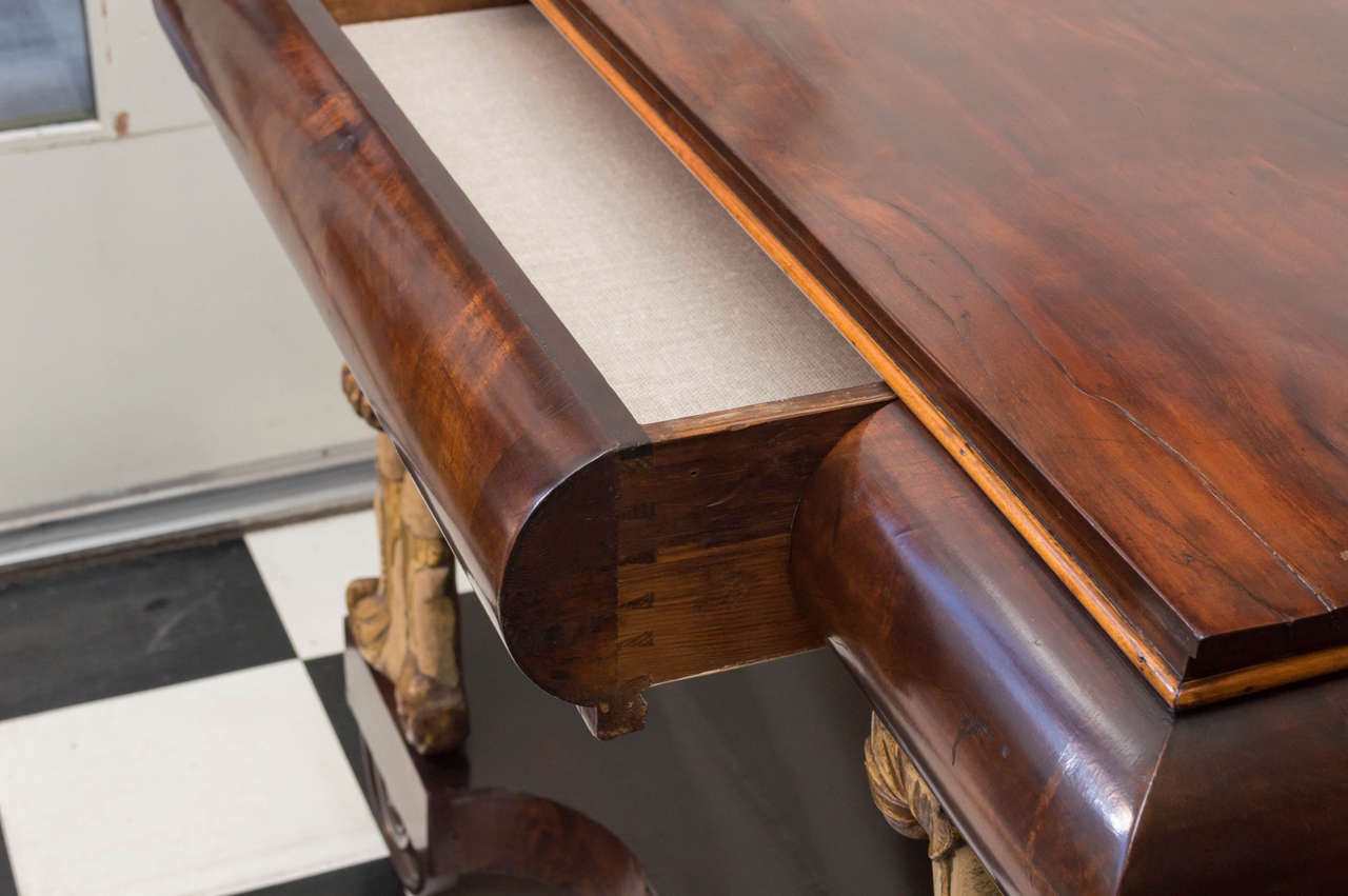 Consola de caoba del Báltico del siglo XIX Pintura en venta