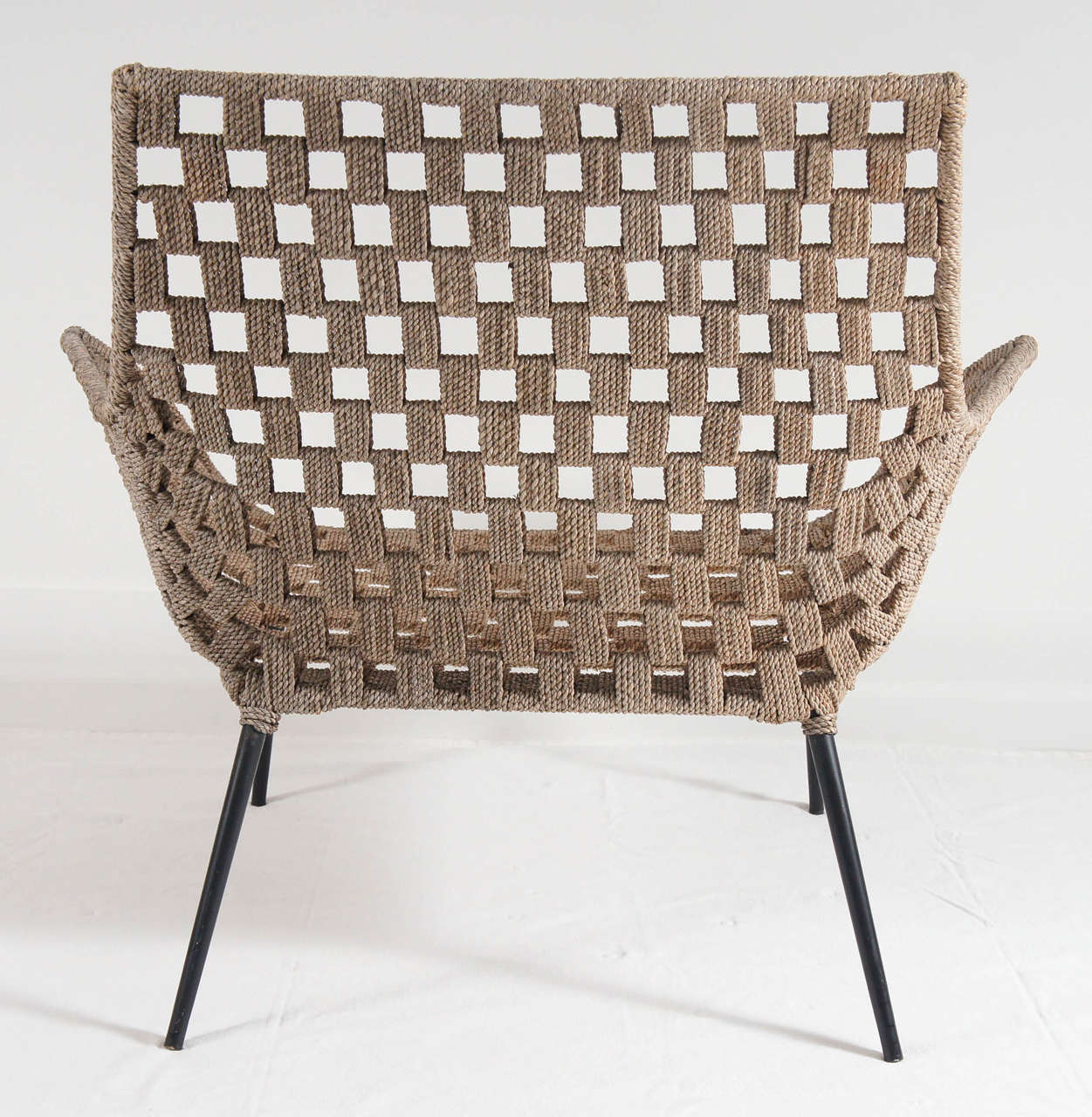 Unknown Mid century modern macramé chair with foot rest after Hans Wagner