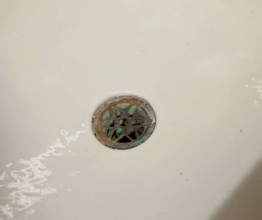 Earthenware Sitz Bath with Origninal Hardware In Excellent Condition In Stamford, CT