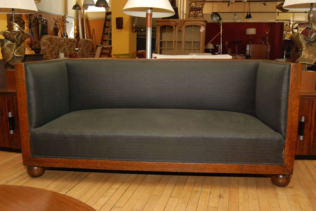 American Edwardian Oak Box Sofa For Sale