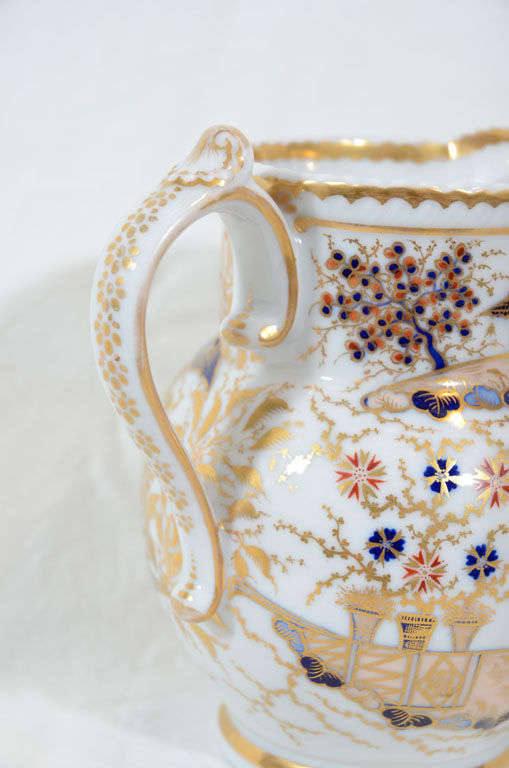 A Chamberlain's Worcester Chinoiserie Jug 1