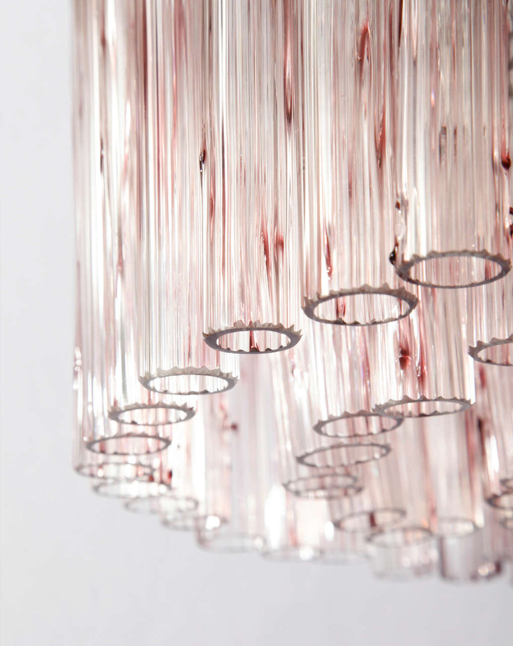 'Fiorito' glass chandelier and/or ceiling light executed by Venini, Murano (I) made of clear ribbed glass rods with purple 