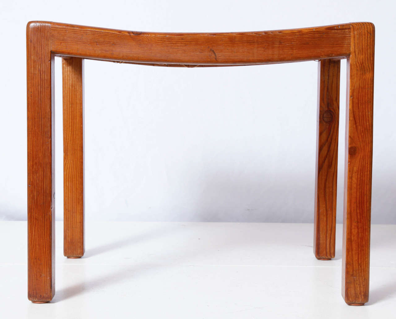 Pair of elegant pine and cane stool possibily designed by Axel Einar Hjorth ( 1888-1959 ) circa 1930 for Nordiska Komaniet, Sweden.