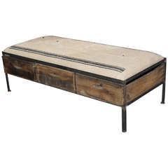 Grainsack Storage Bench