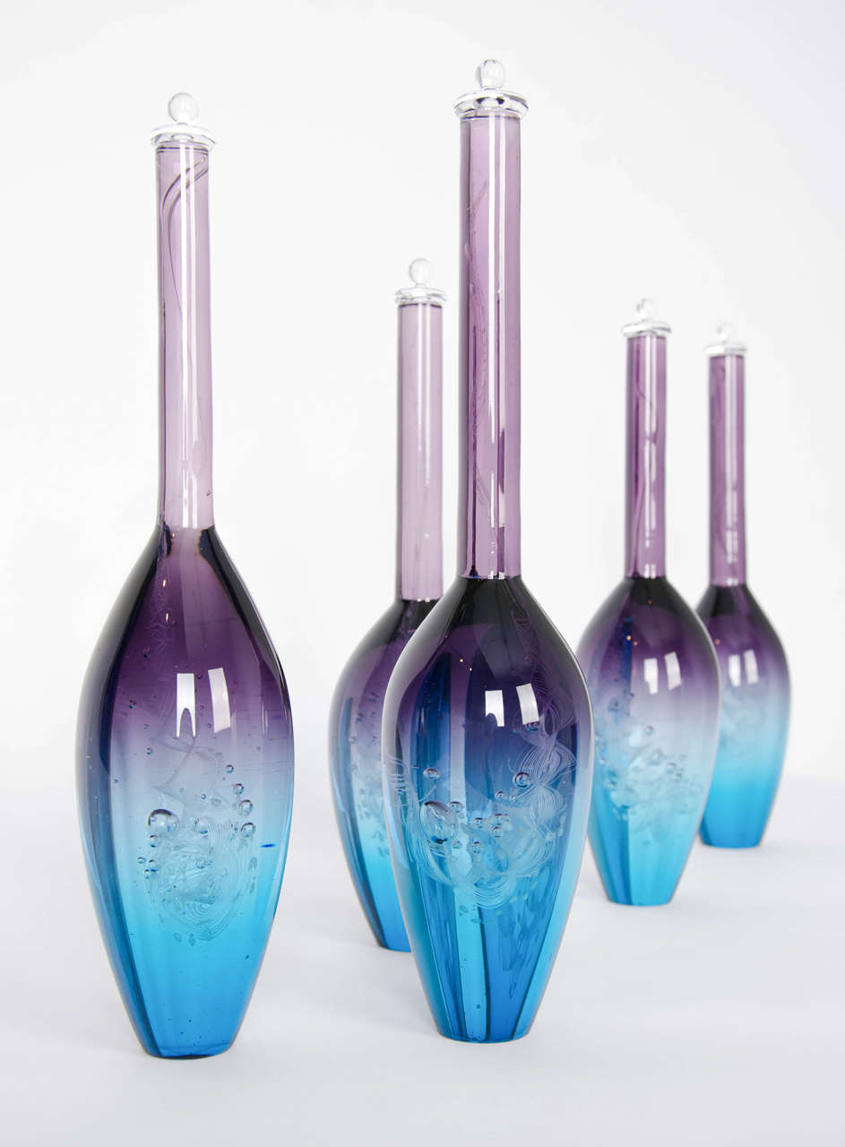 Accomplished glass artist Louis Thompson explores illusion and the perceptions of glass. With simplicity and purity of materials, he plays with the viewers’ comprehension of what is put before them, often creating collections of objects where the