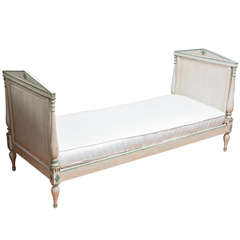 19th Century Gustavian Painted Daybed