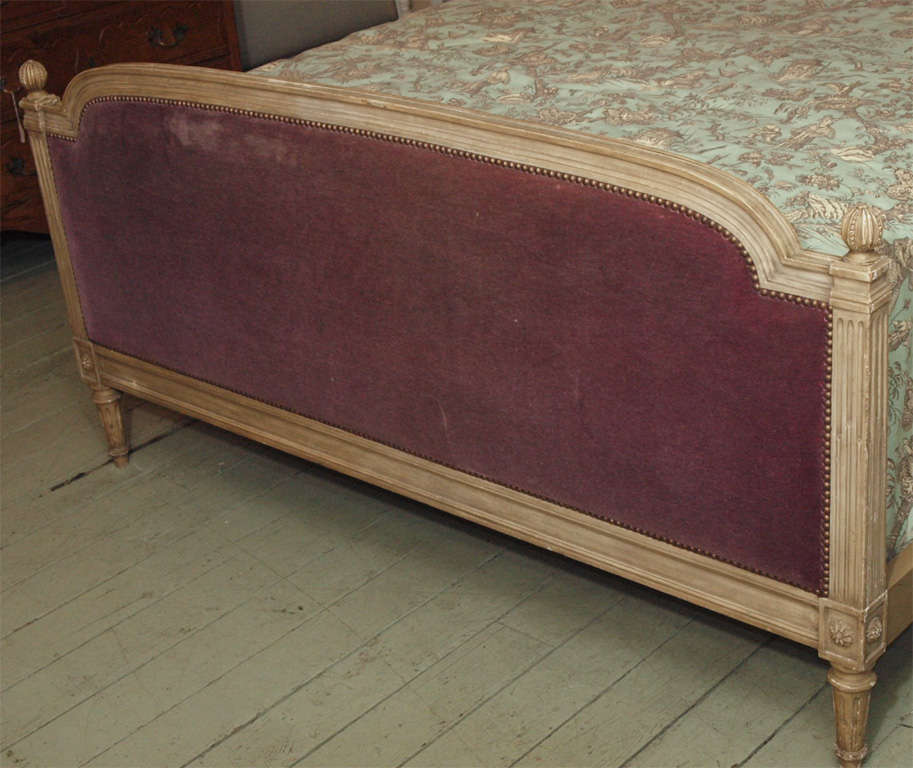 Original taupe colored paint with faded rose mohair fabric.  The rails have been replaced to accomodate a regular queen size mattress.  Headboard is 50