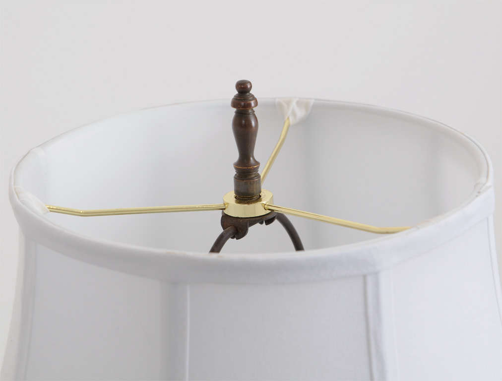 Pair of Italian Vintage Carved Wood Eagle Lamps For Sale at 1stdibs