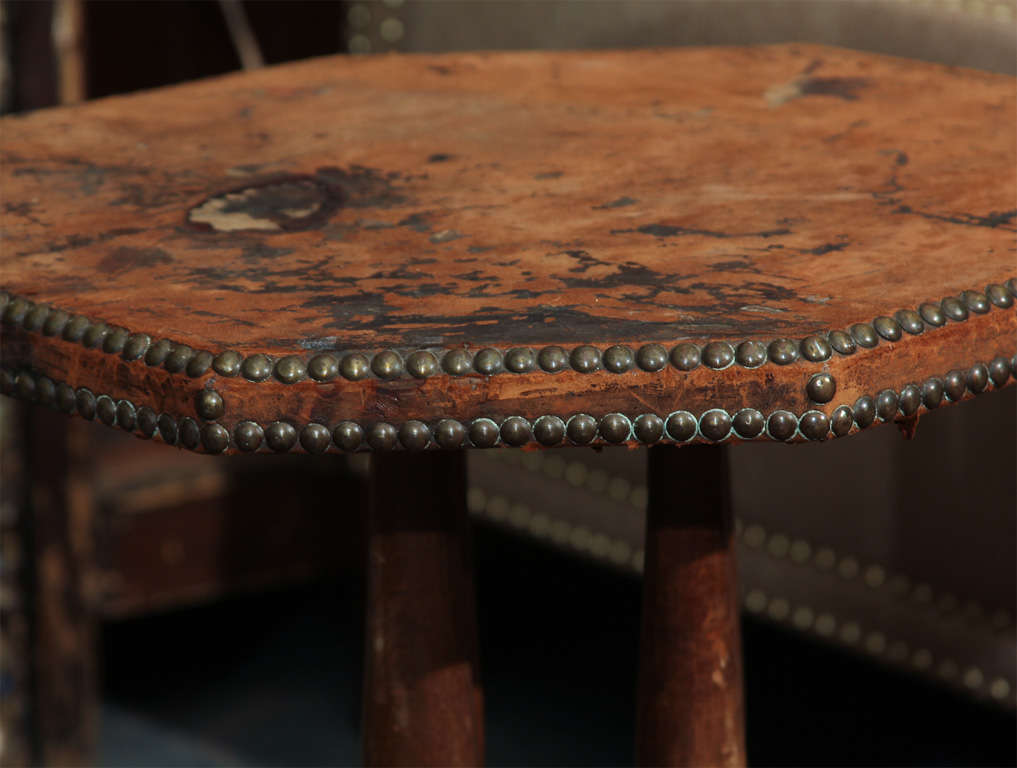french leather and nailhead side table In Distressed Condition In Seattle, WA