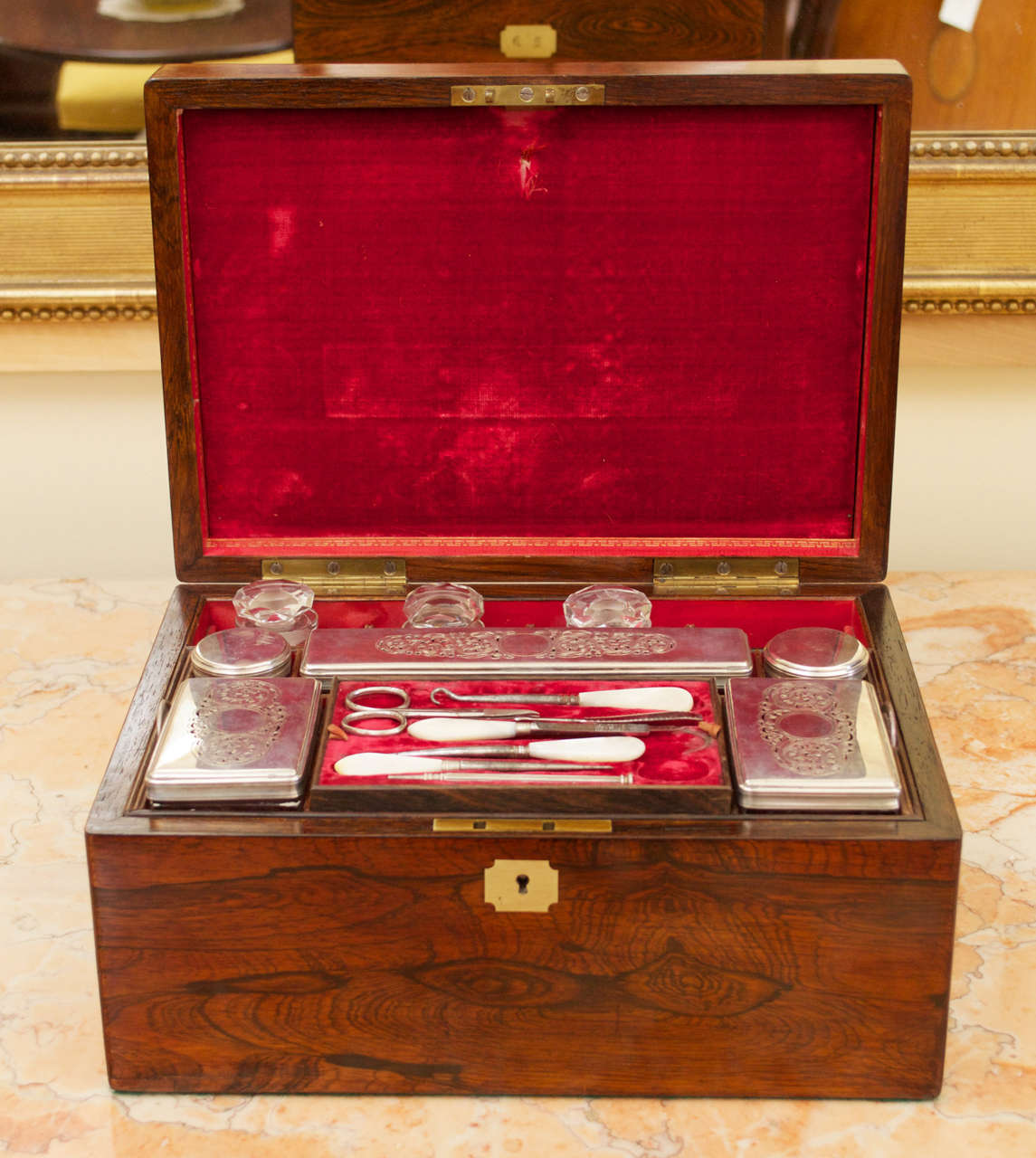 19th Century Victorian Mahogany Dressing Box In Excellent Condition In San Mateo, CA