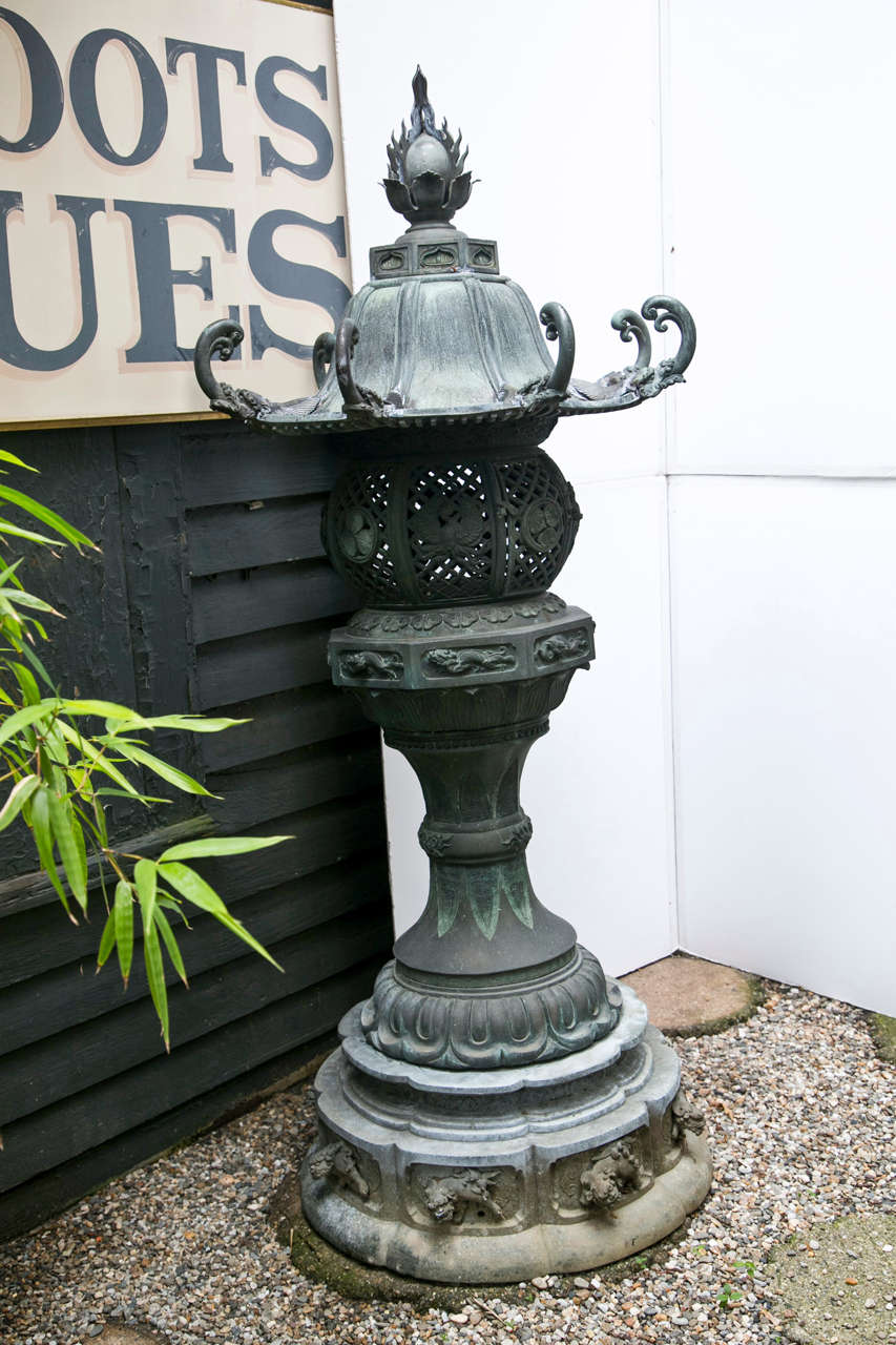 Large Bronze Japanese Garden Lantern For Sale 4