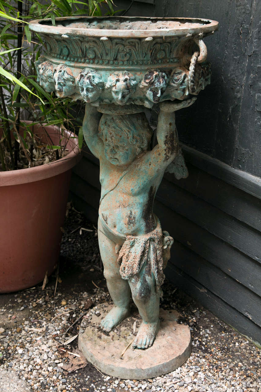 Pair Bronze Putti Planters In Excellent Condition In Woodbury, CT
