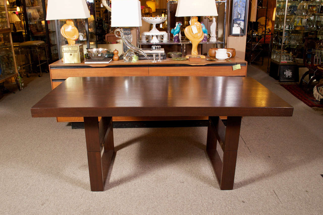 Mid-20th Century Hendrik Van Keppel and Taylor Green Camel Table for Brown Saltman