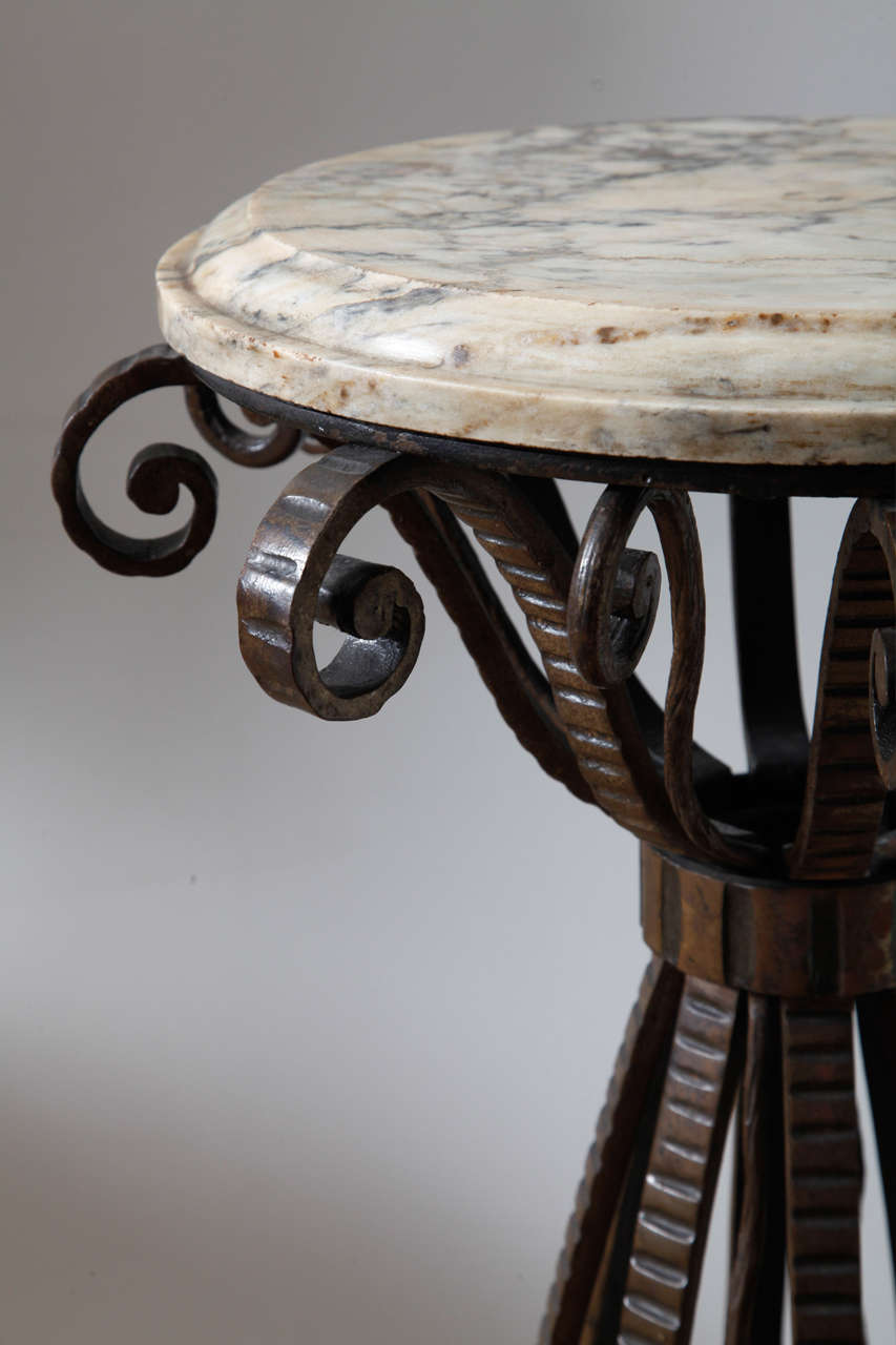 20th Century Art Deco Circular Wrought Iron Pedestal For Sale