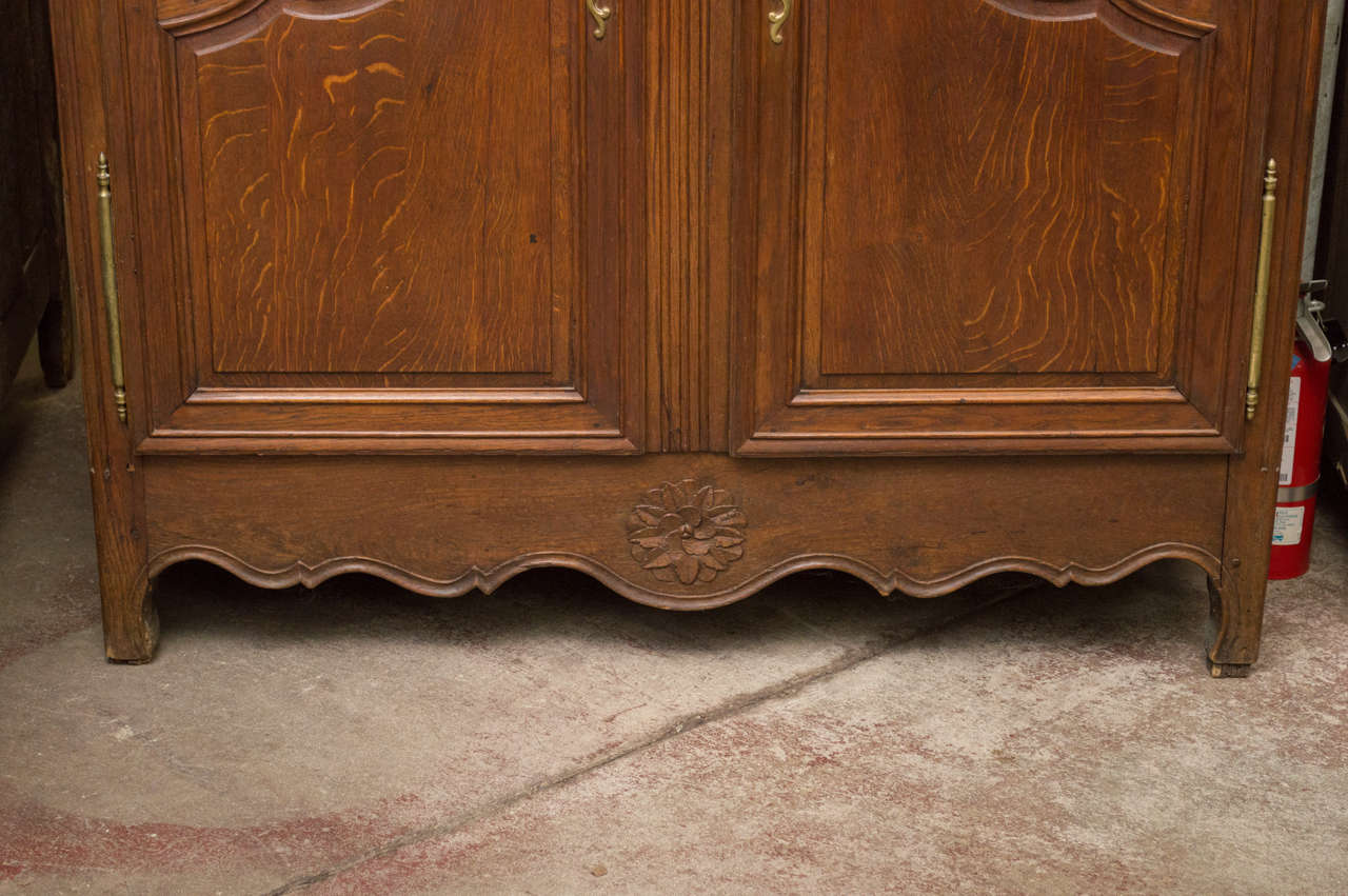 19th Century Normandy French Oak Armoire In Excellent Condition In San Francisco, CA