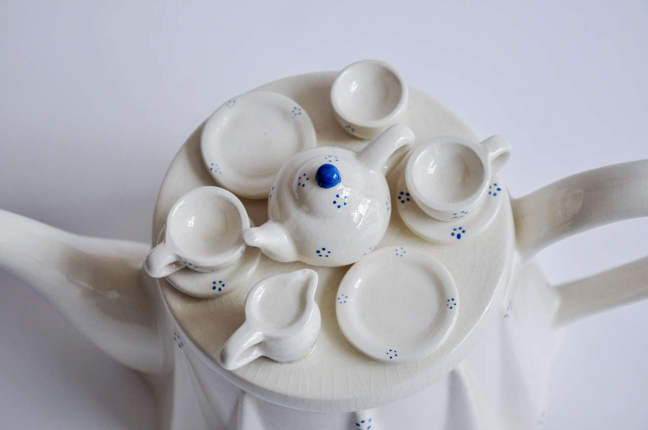 british tea pot