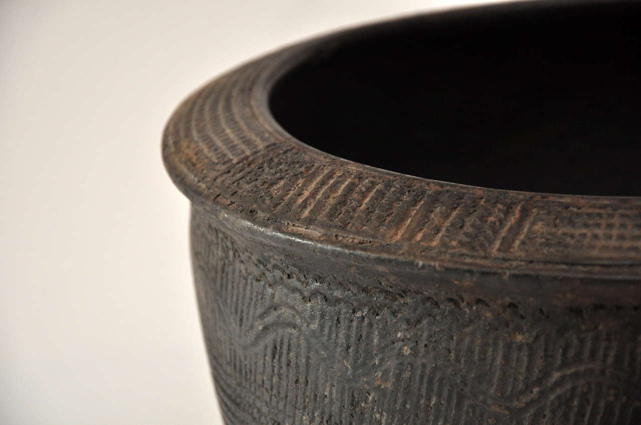 Early 20th Century Nigerian Wedding Pot 4