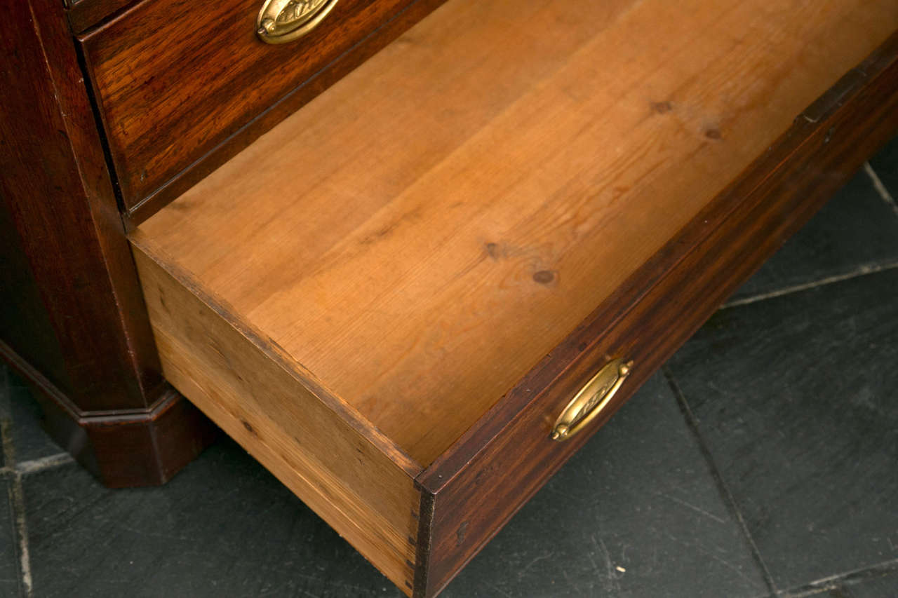 corner chest drawers
