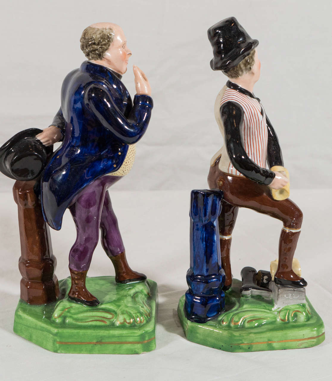 Staffordshire Figures Dickens' Mr Pickwick & Sam Weller the Bootblack circa 1840 In Excellent Condition In Katonah, NY