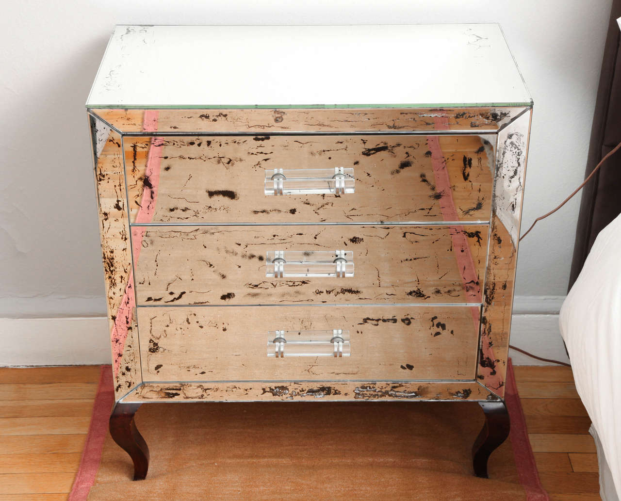 Antique-Mirrored Three-Drawer Chest with Lucite Handles, c. 1940s For Sale 1