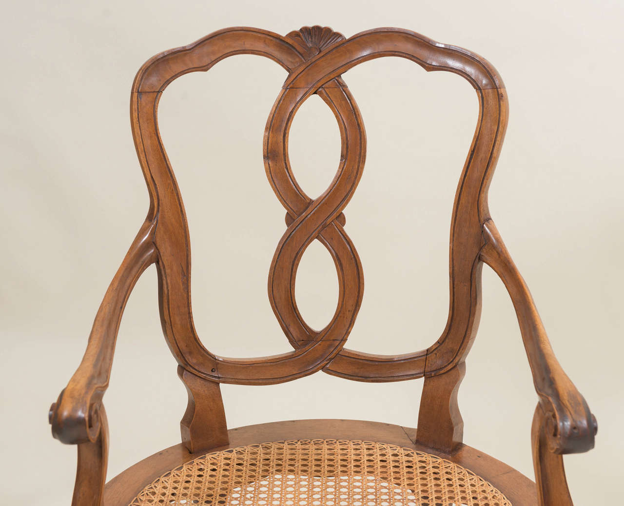 20th Century Pair of Italian Walnut Armchairs For Sale