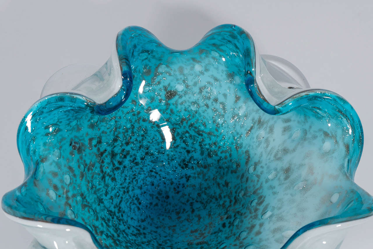Blue Murano Glass Dish In Good Condition In New York, NY